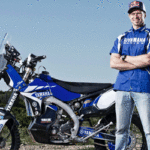 Cyril Despres unterzeichnet Werksvertrag bei Yamaha.