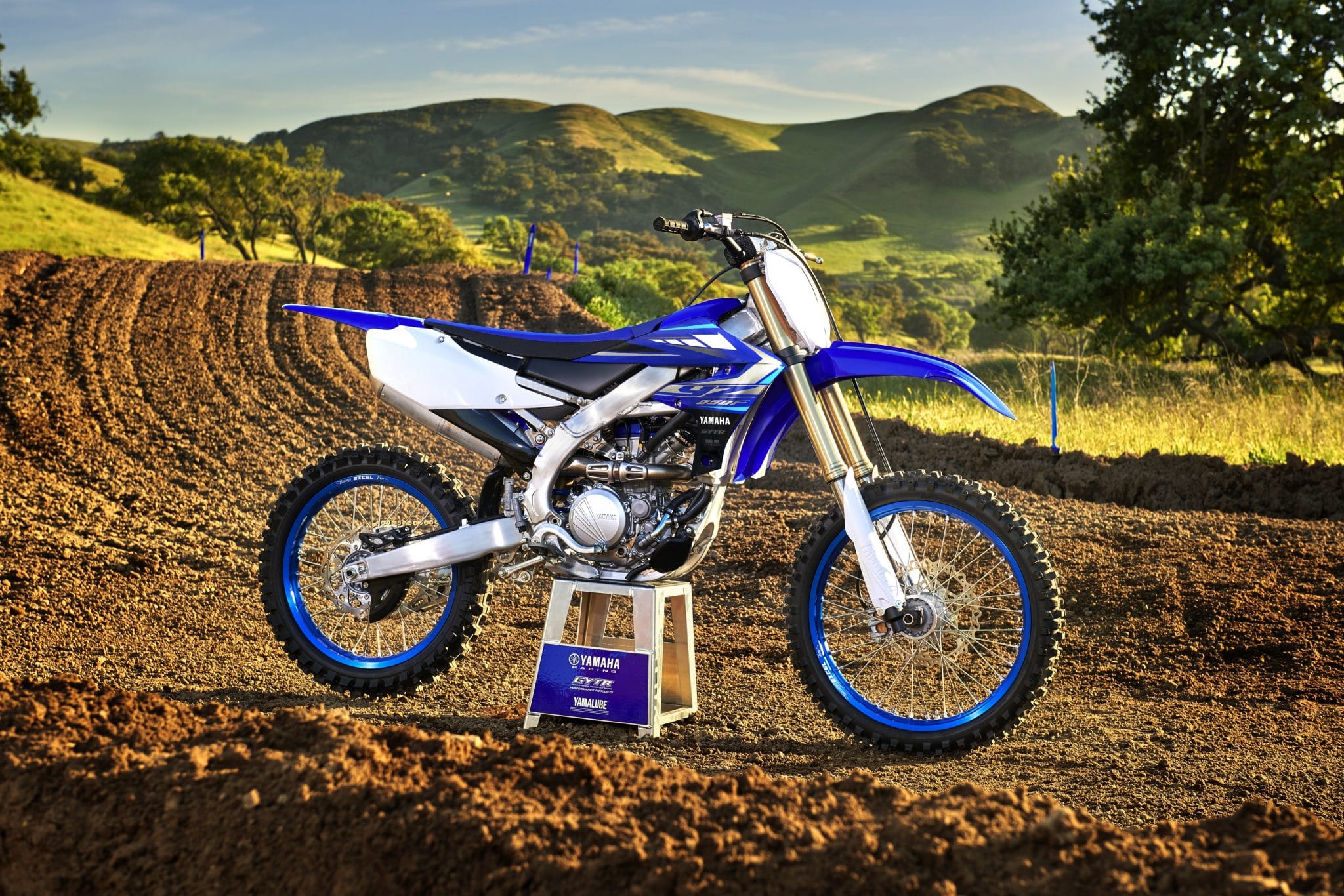 Мотоциклы yamaha 250. Мотоцикл Yamaha yz450f 2021. Yamaha yz250f. Мотоцикл Yamaha YZ 250. Yamaha yz250 кросс.